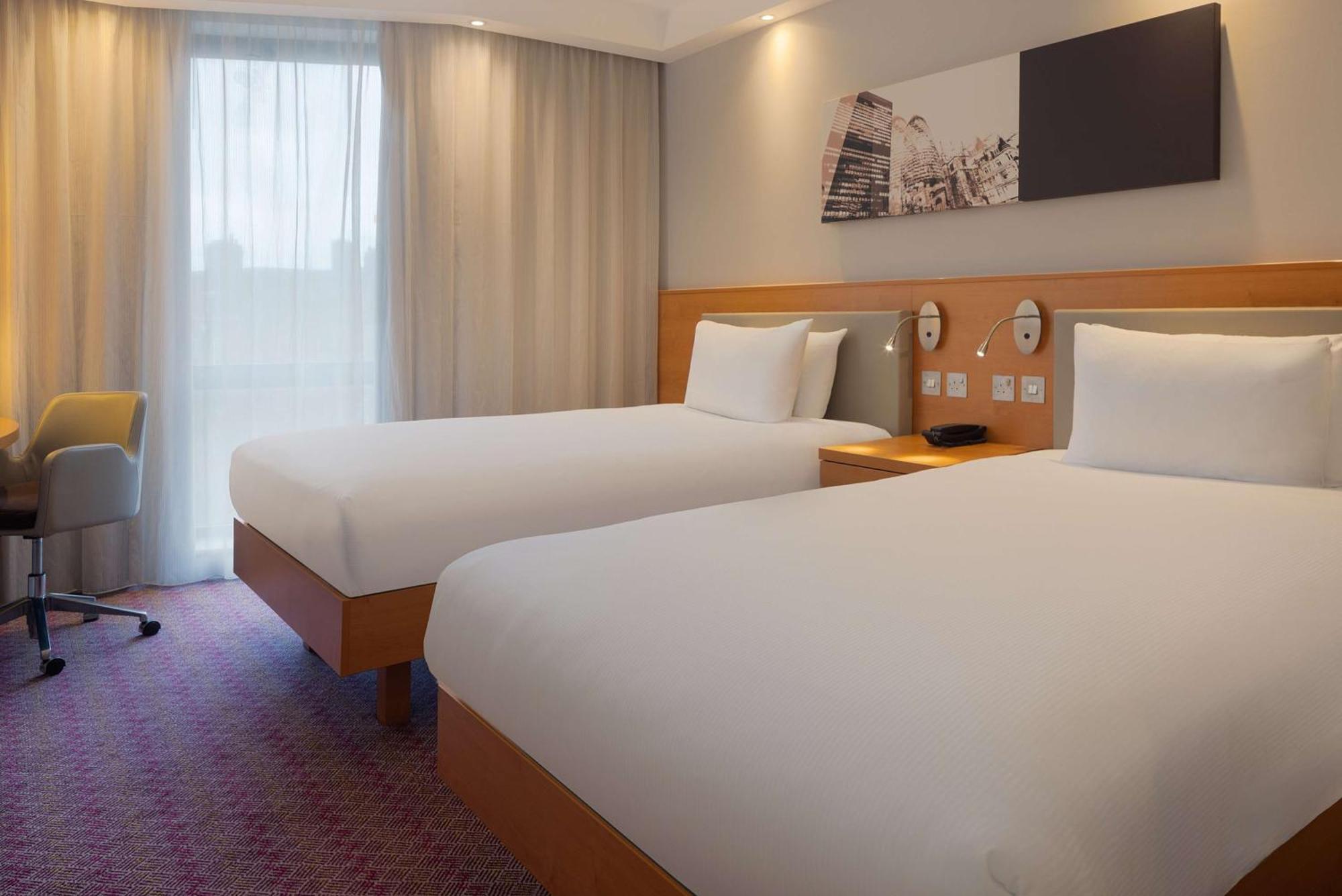 Hampton By Hilton Waterloo Londra